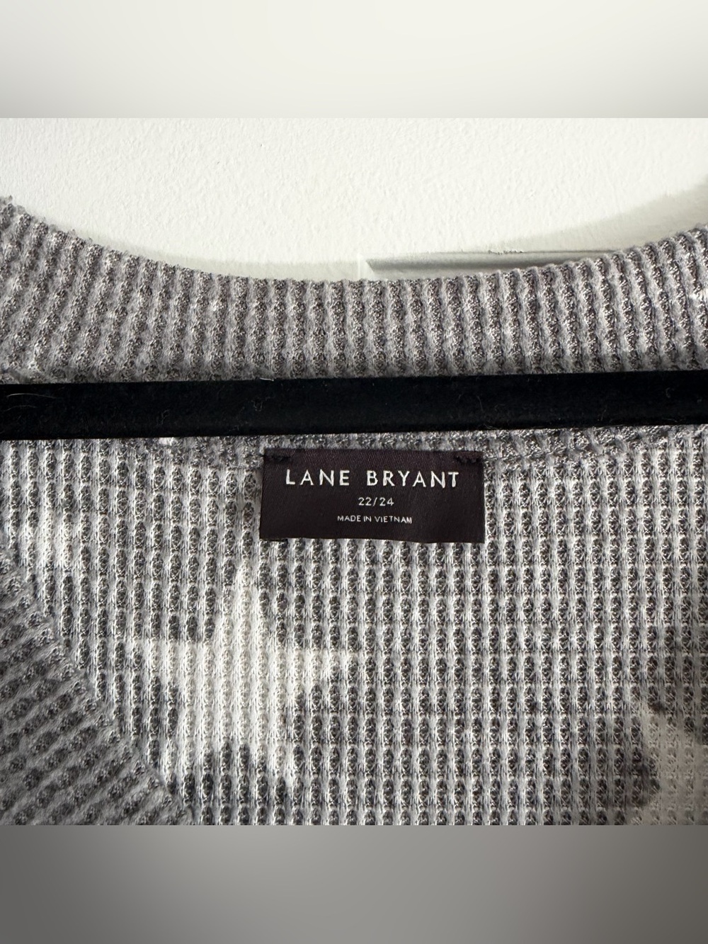 Lane Bryant Grey & White Star Patterned V Neck Pullover Sweater - Picture 4 of 5